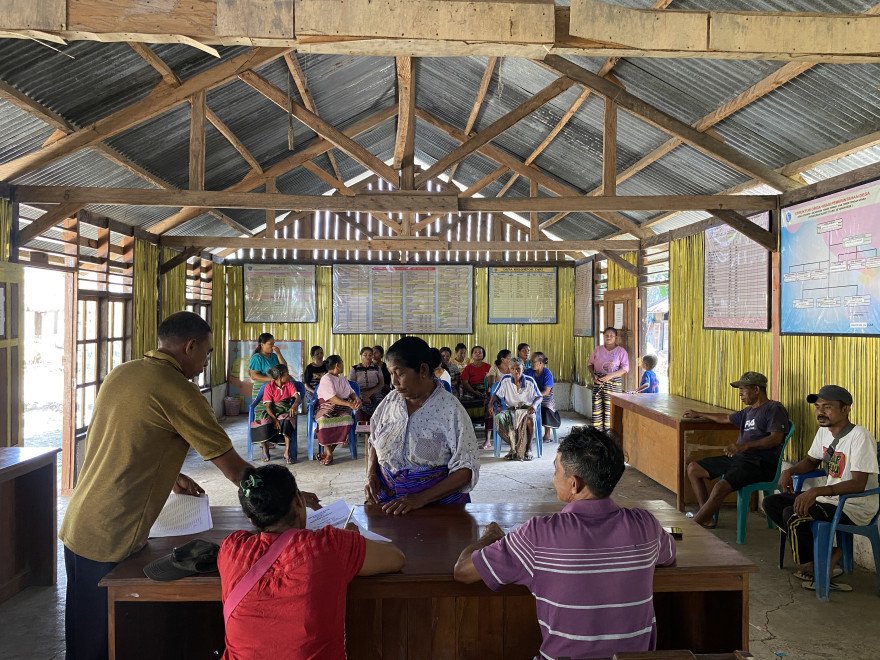 PEMERINTAH DESA LETMAFO SALURKAN BLT DD TAHAP II PERIODE MEI-JUNI TAHUN 2025