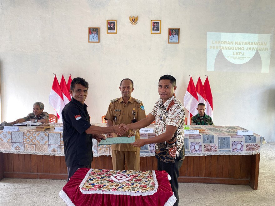 Pemerintah Desa Letmafo menggelar Penyampaian Laporan Keterangan Pertanggungjawaban (LKPJ) APBDes Tahun Anggaran 2025